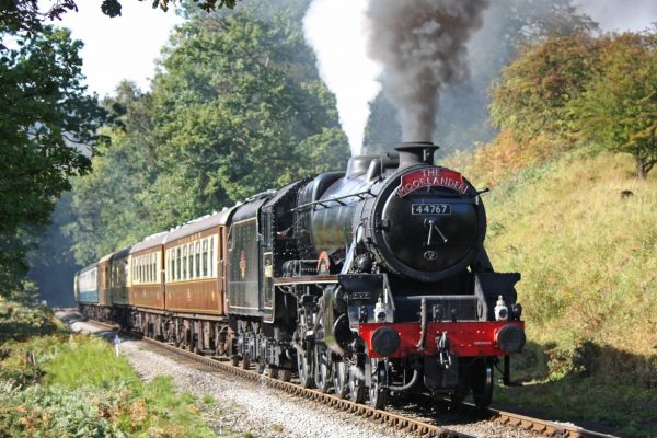 Bahnreisen Zugreisen England Dampfzug Dampflokomotive
