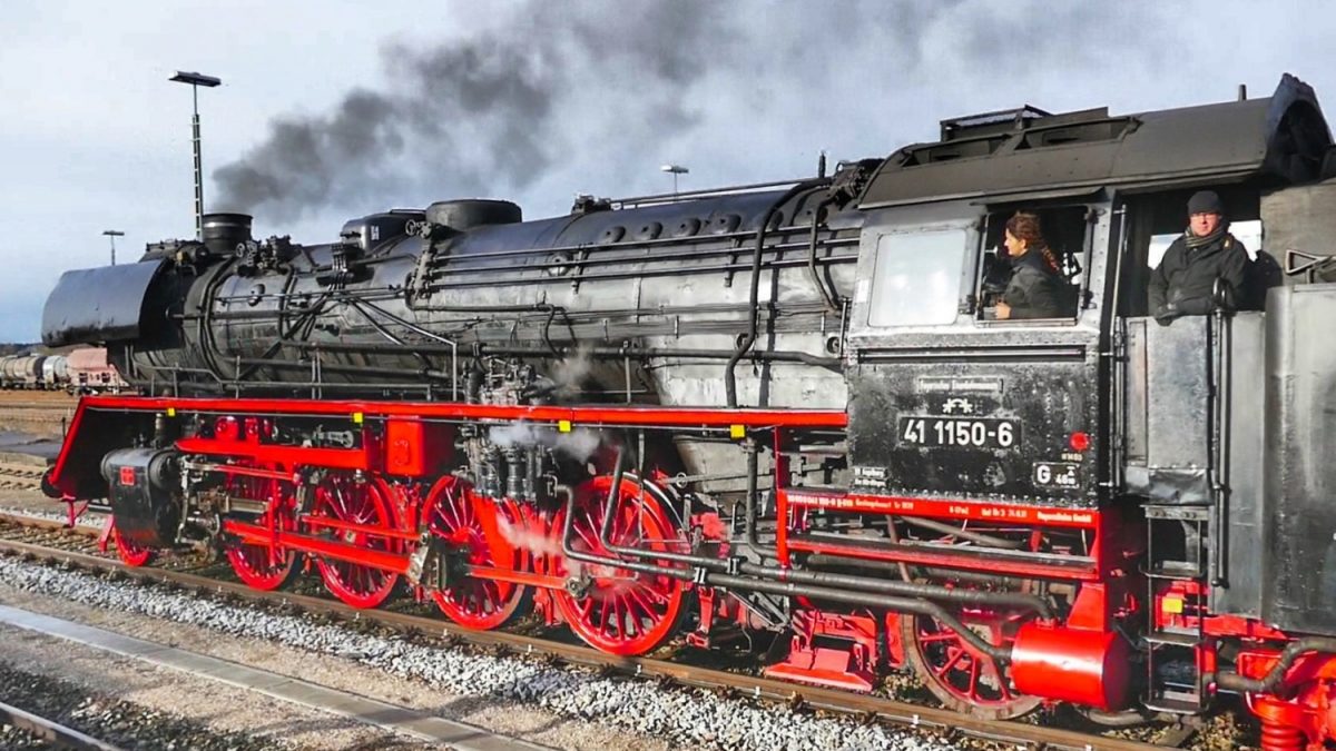 Dampflokomotiven Eisenbahn Oldtimer Omnibusse Dampfloktreffen Dresden