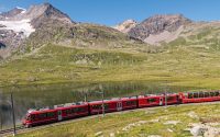 Schweiz: Glacier Express Bernina Express. Bernina Express