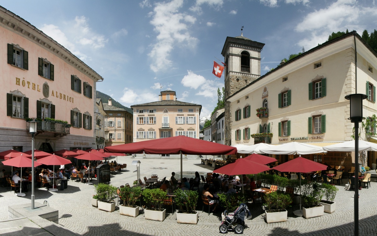 Poschiavo Schweiz Piazza Communale