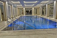 Wellness Schwimmbad Hotel
