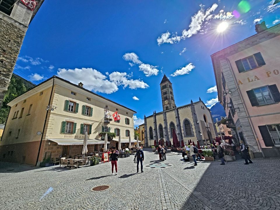 Puschlav Schweiz Valposchiavo Poschiavo Brusio Kreisviadukt